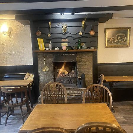 The Angel Inn 앨스턴 객실 사진